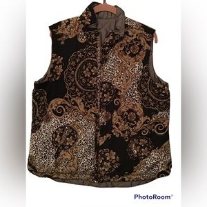 Quilted reversible vest